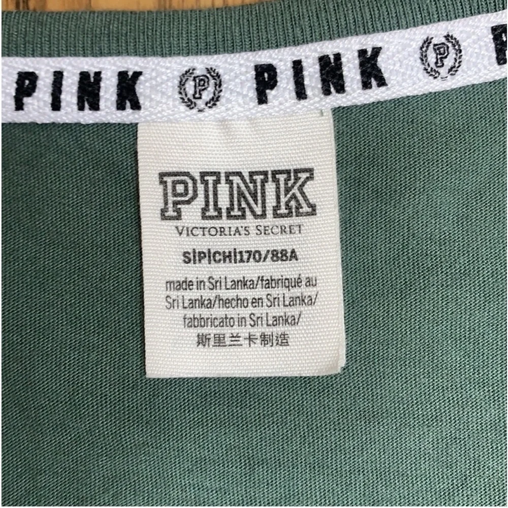 VS PINK Short Sleeve V-Neck Top - Picture 10 of 11